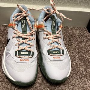 Nike Air Zoom Crossover basketball shoes